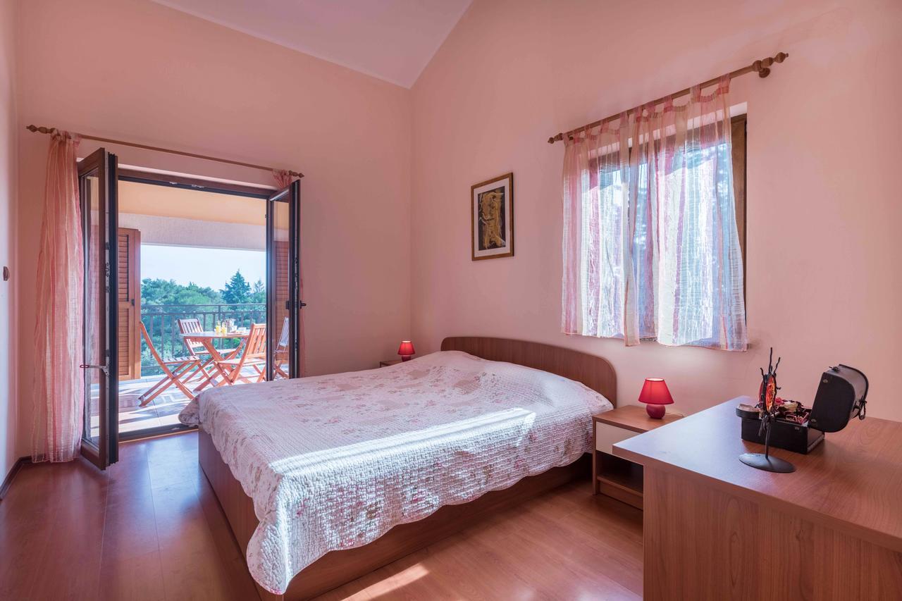 Apartments Villa Tre Marie ロヴィニ エクステリア 写真