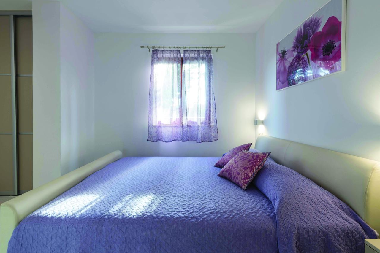 Apartments Villa Tre Marie ロヴィニ エクステリア 写真