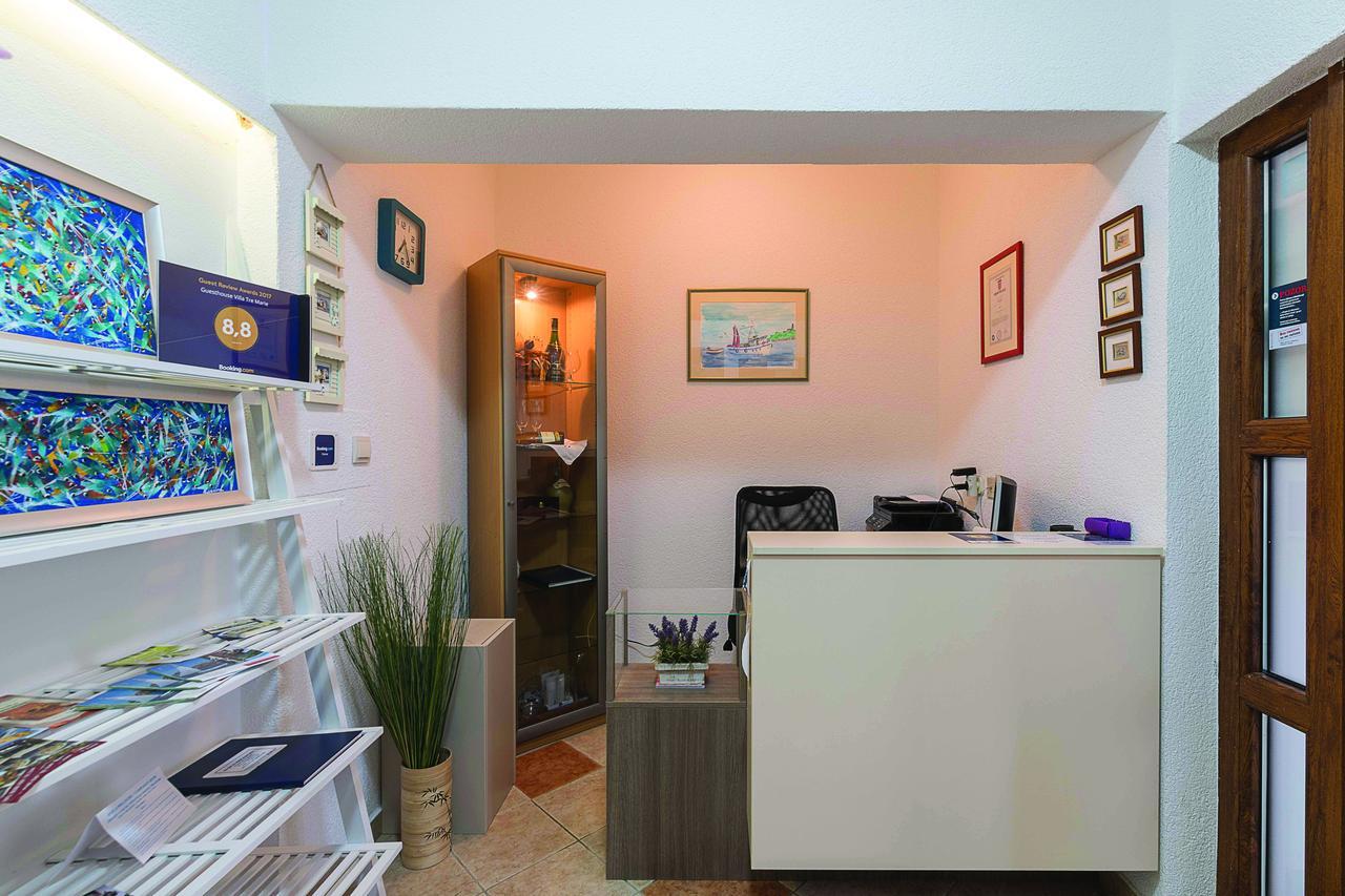 Apartments Villa Tre Marie ロヴィニ エクステリア 写真