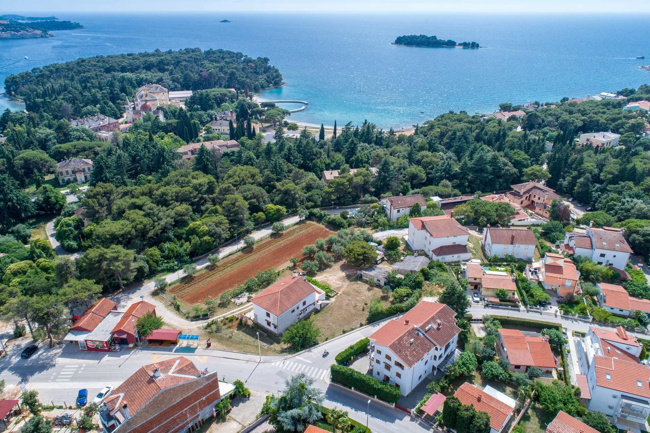 Apartments Villa Tre Marie ロヴィニ エクステリア 写真